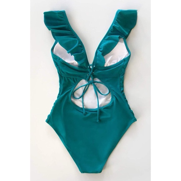 🌻 NWT Cupshe Ruffled Lace up One Piece Swimsuit - Picture 3 of 4